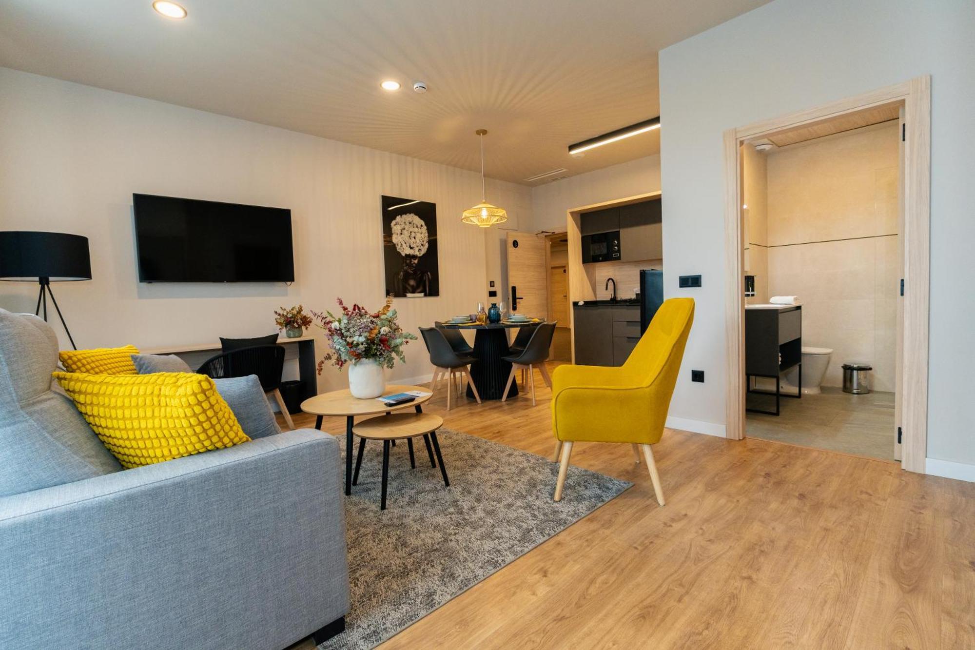 Dorm4you Arena 2 Apartahotel Valencia